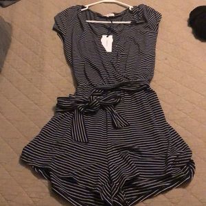 BNWT Z Supply Microstripe Romper Black- Small